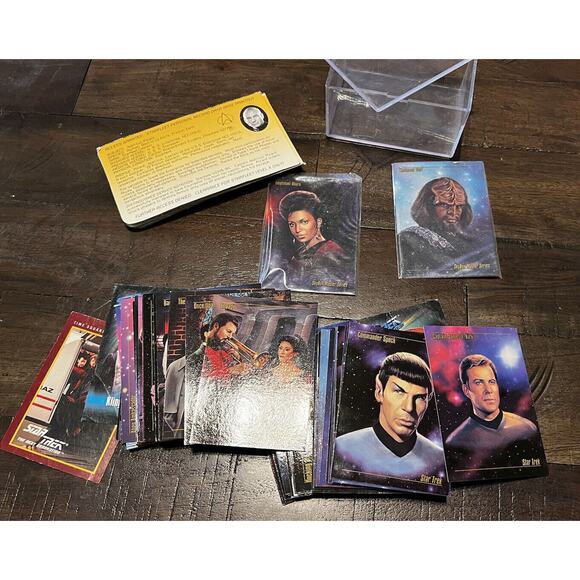 Vintage 1993 1991 Star Trek Collector Cards 83 Cards & 5 Cardboard Figure Cards - Picture 2 of 10
